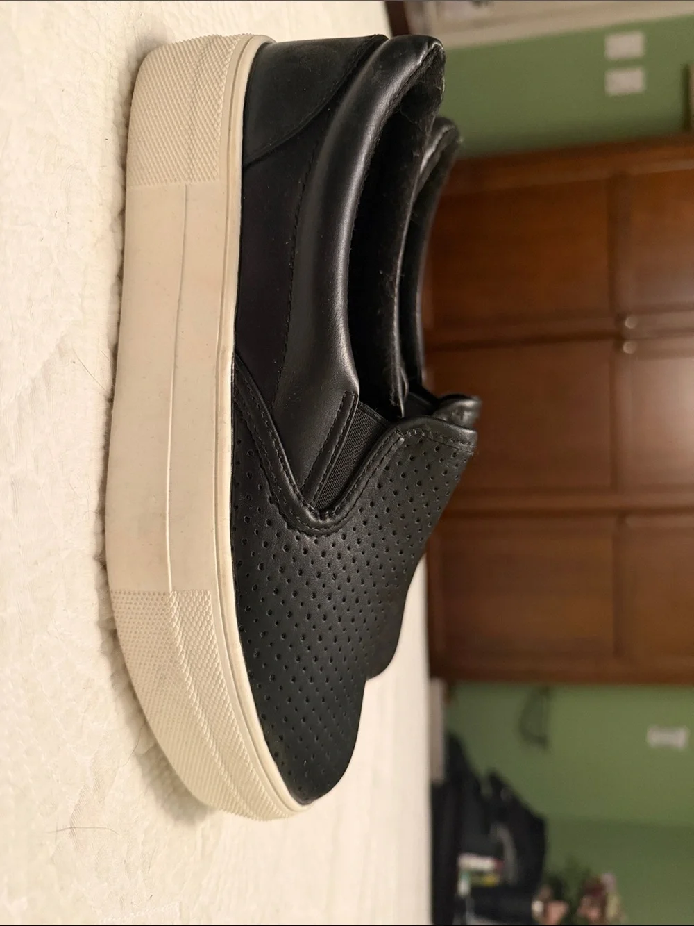 Women’s Black Slip-On Loafers Size 6